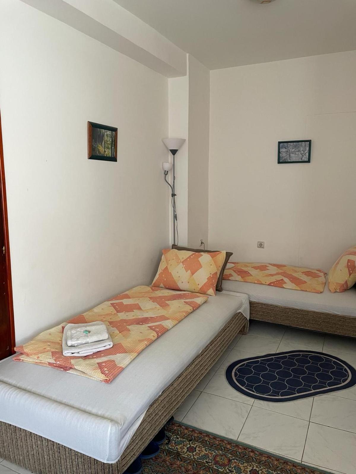 Nela Apartmani Ni エクステリア 写真