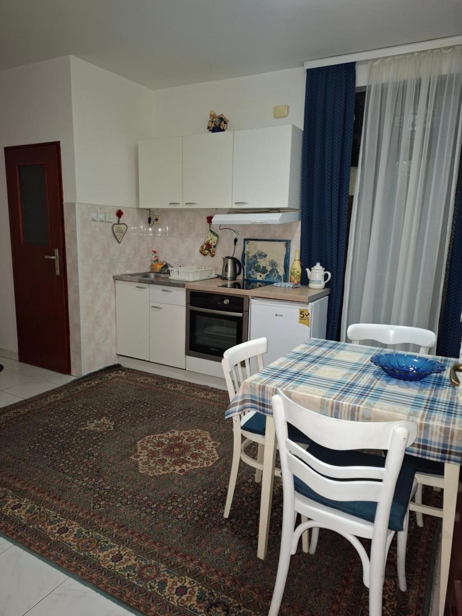 Nela Apartmani Ni エクステリア 写真